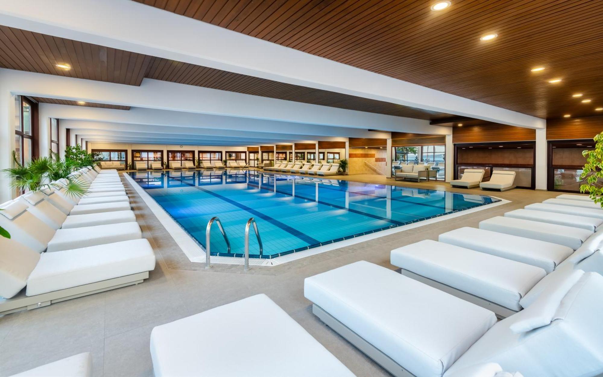 Hotel Club ตีฮานี ภายนอก รูปภาพ