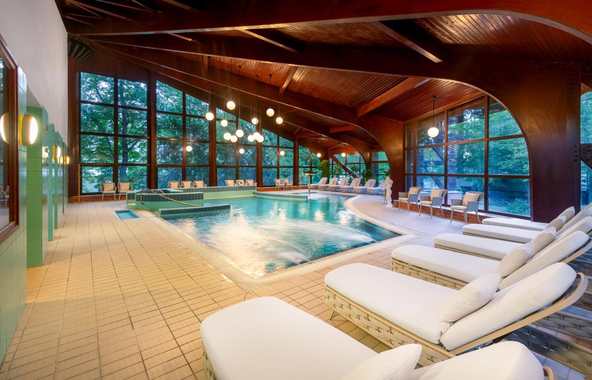 Hotel Club ตีฮานี ภายนอก รูปภาพ