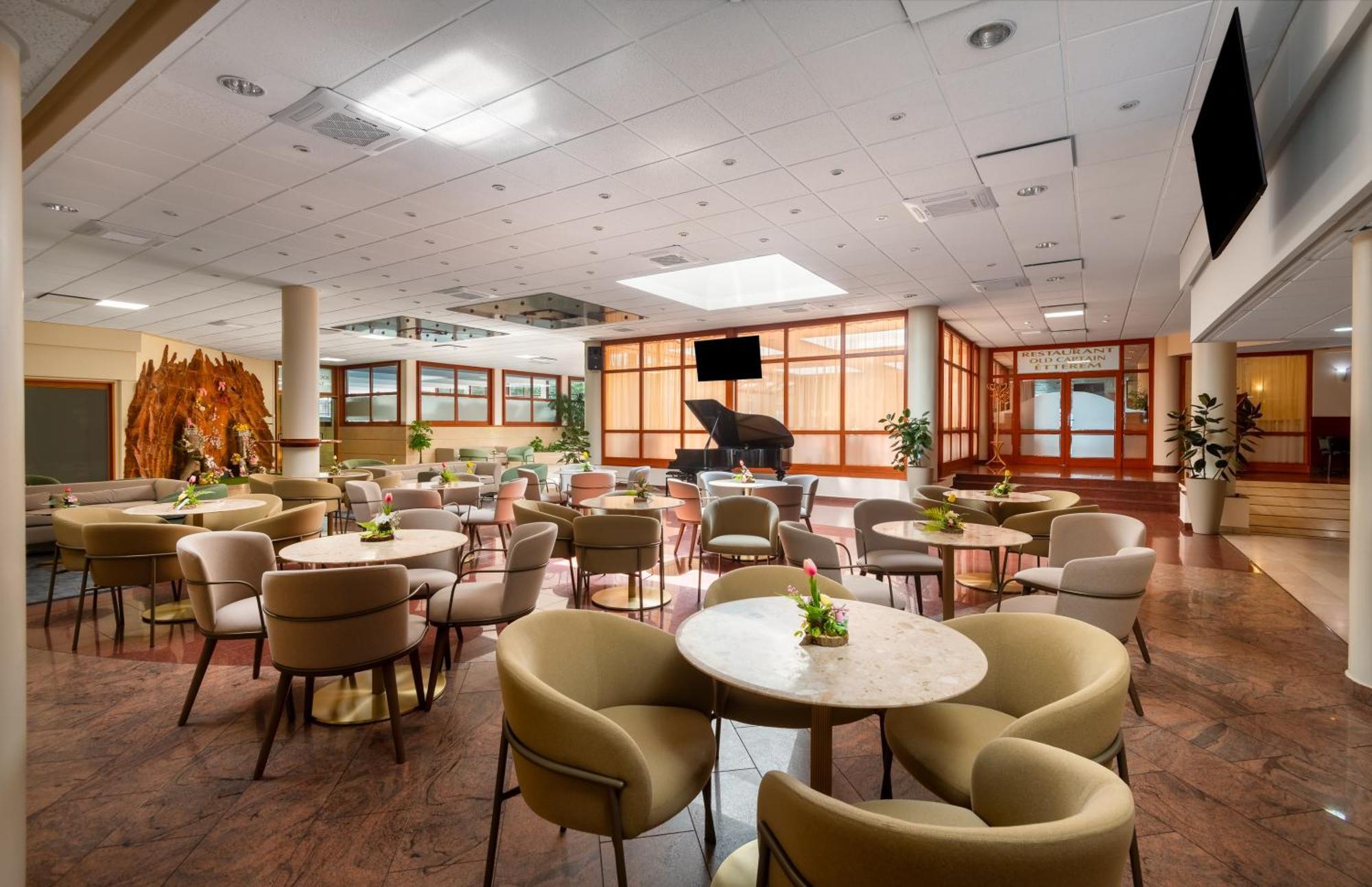 Hotel Club ตีฮานี ภายนอก รูปภาพ
